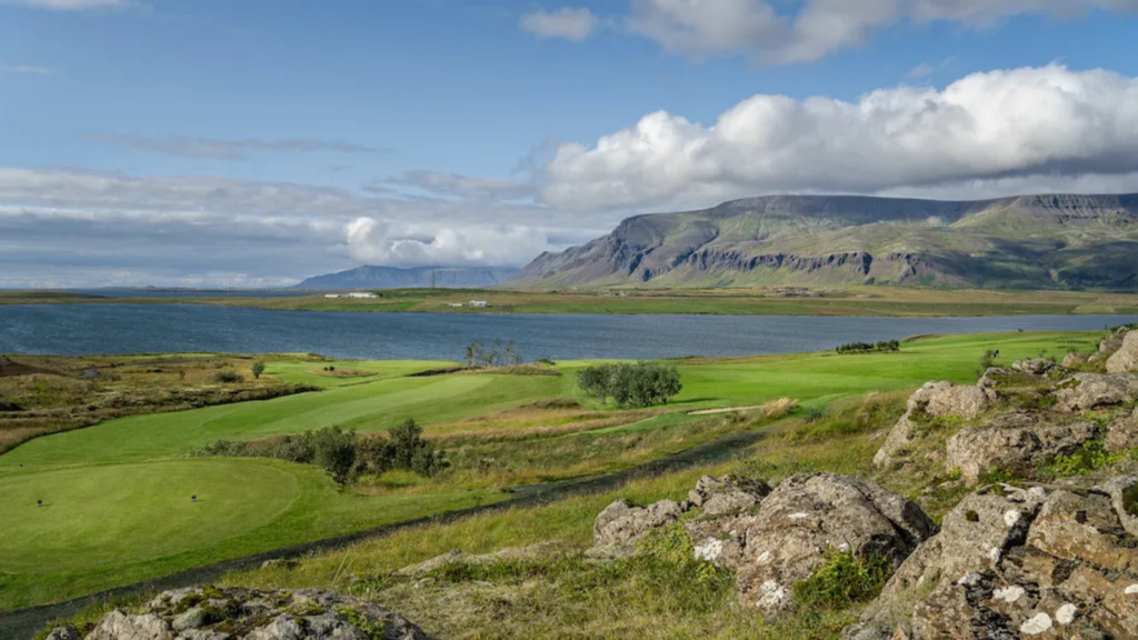 18 holes Golf Mosfellsbaer 