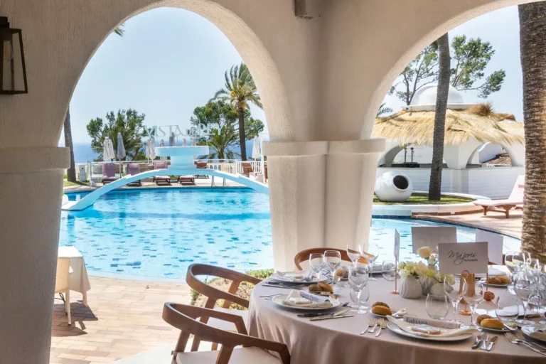 VISTA DEL REY RESTAURANT1