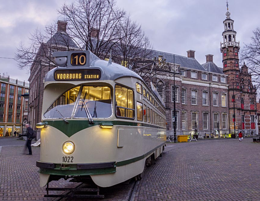 Classic tram city tour